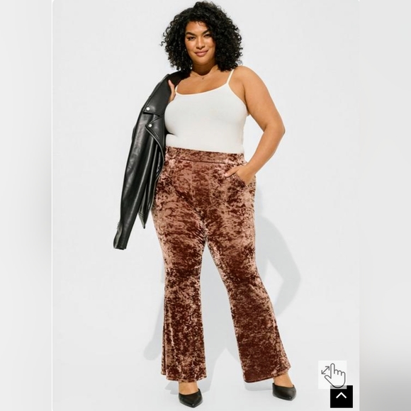 Torrid Full-Length Crushed Velvet Pocket Flare leg pant Womens Plus Size 0/M/12 - Picture 1 of 3